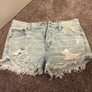 Light denim shorts